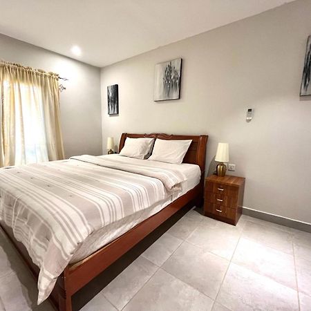 Forest View Luxury Apartment In 3Mins Walk To Beach Pool View Wifi โคโลลิ ภายนอก รูปภาพ