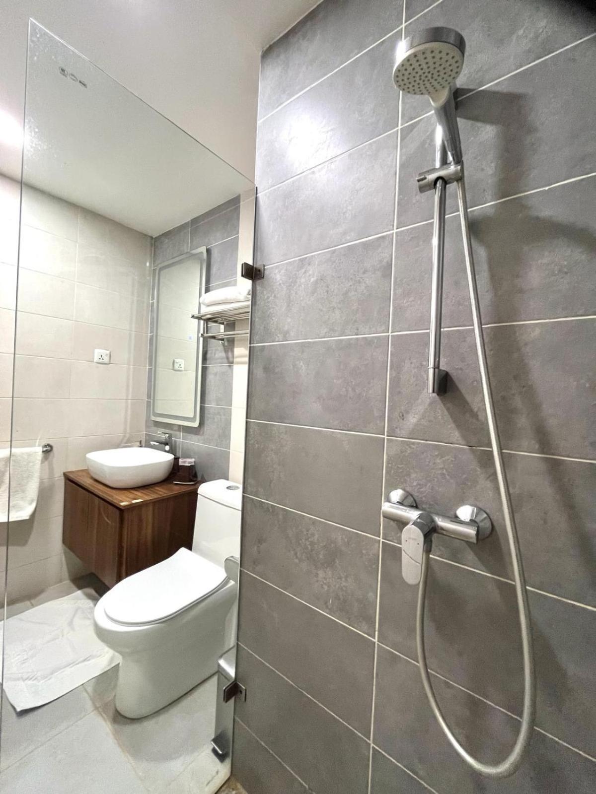 Forest View Luxury Apartment In 3Mins Walk To Beach Pool View Wifi โคโลลิ ภายนอก รูปภาพ